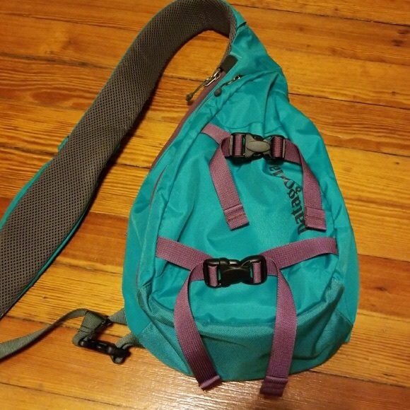 Patagonia Handbags - Patagonia Atom Sling Bag 8L